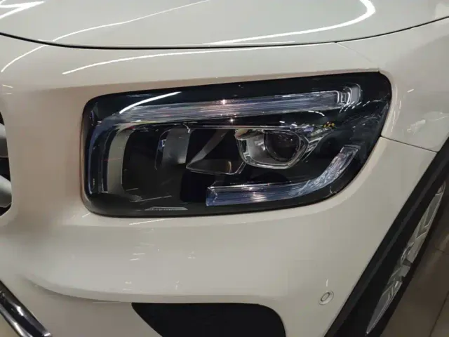 Mercedes-Benz GLB-Class — Фото автомобиля 23