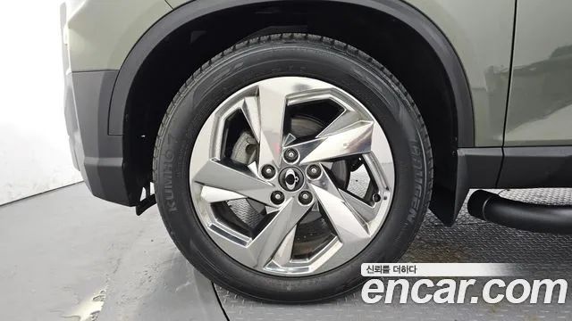 KG_Mobility_Ssangyong Rexton Новый Rexton Sport Дизель 2.2 4WD — Фото автомобиля 4