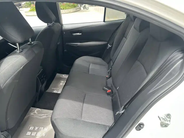 Toyota Corolla — Фото автомобиля 7