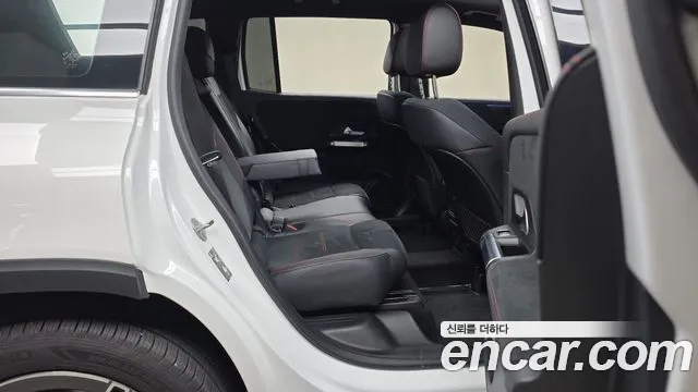 Mercedes-Benz GLB-Class X247 — Фото автомобиля 11