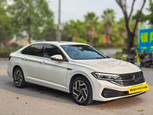 Volkswagen Sagitar — Фото автомобиля 3