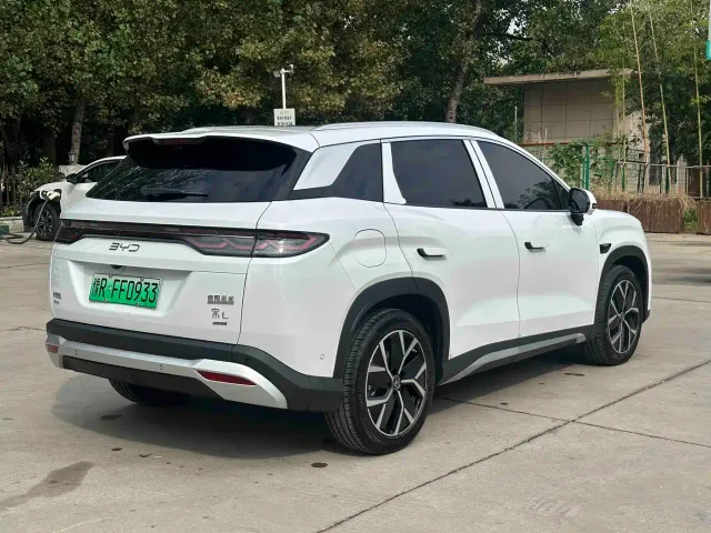 BYD Song L DM-i — Фото автомобиля 10