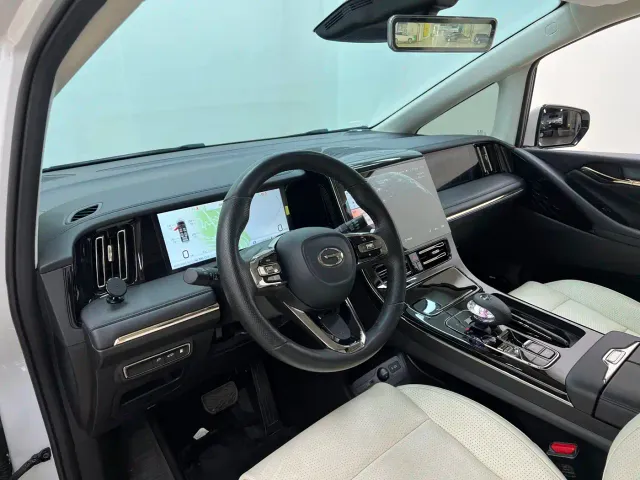GAC Trumpchi E9 — Фото автомобиля 7