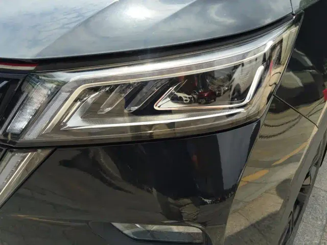 Wuling Asta — Фото автомобиля 5