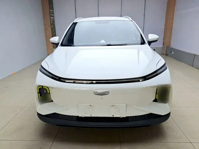 Geely Geometry E Firefly — Фото автомобиля 2