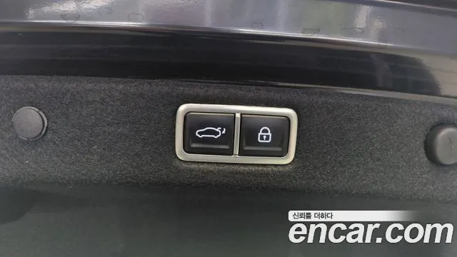 Hyundai Grandeur GN7 — Фото автомобиля 24