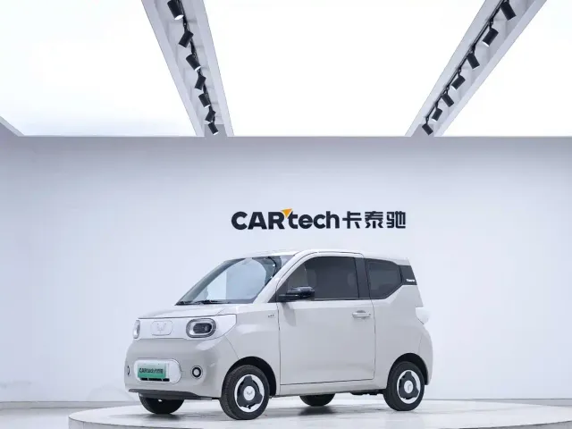 Фотография автомобиля — Wuling Hongguang Mini EV