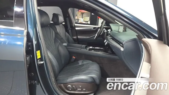 Genesis G80 RG3 — Фото автомобиля 17