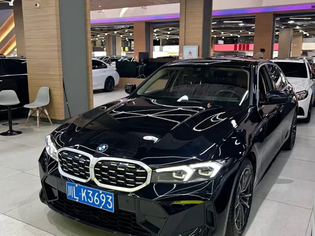 BMW 3 Series — Фото автомобиля 2