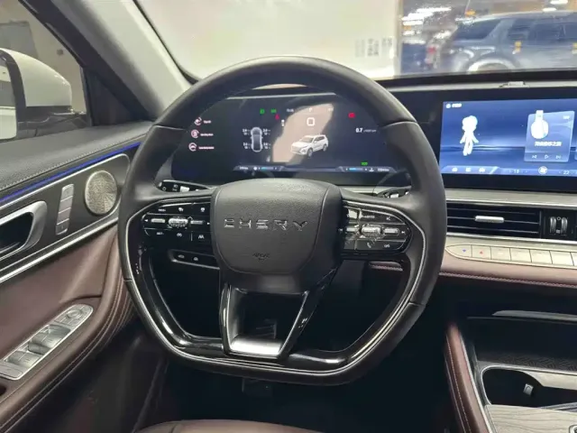 Chery Tiggo 8 PRO 2025 390T 2WD Premium Edition I — Фото автомобиля 9