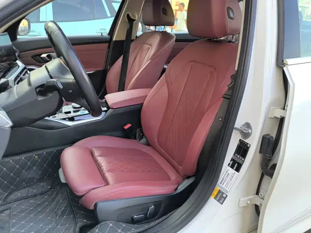 BMW i3 — Фото автомобиля 14