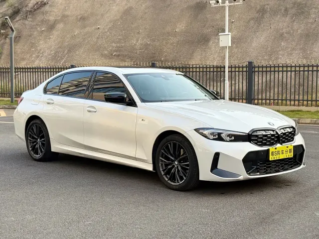 BMW 3 Series — Фото автомобиля 3