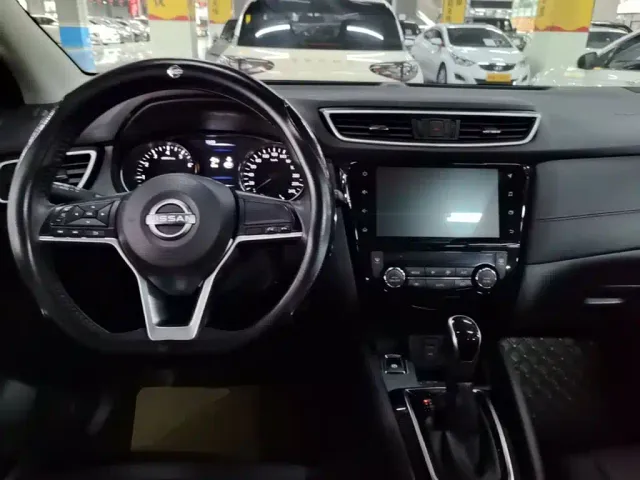 Nissan Qashqai — Фото автомобиля 9