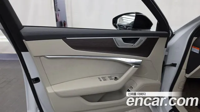 Audi A6 45 TFSI quattro Premium — Фото автомобиля 24