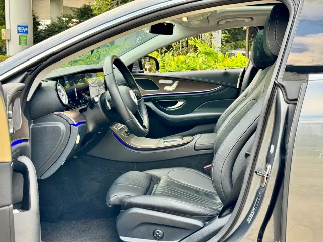 Mercedes-Benz CLS-Class — Фото автомобиля 5