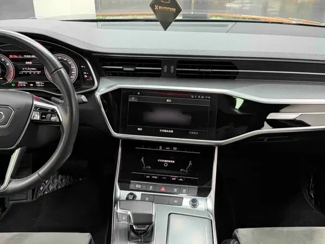 Audi A6L — Фото автомобиля 21