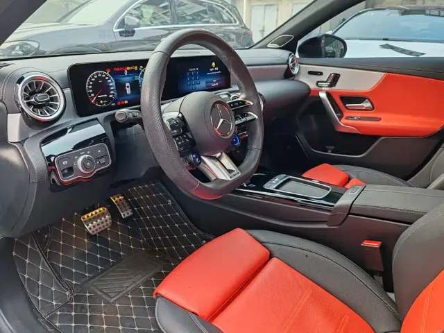 Mercedes-Benz A-Class AMG — Фото автомобиля 12