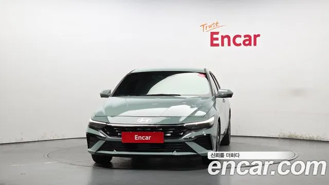 Hyundai Avante CN7 — Фото автомобиля 3