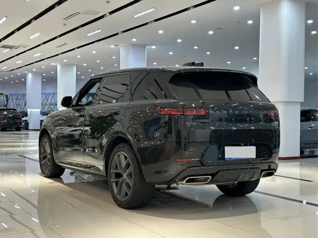 Land Rover Range Rover Sport 2025 400PS Dynamic SE — Фото автомобиля 19