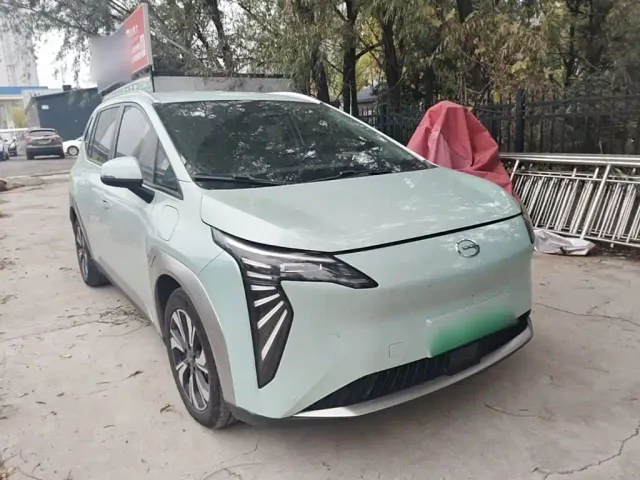 GAC Aion Y — Фото автомобиля 3