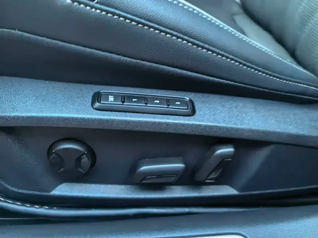 Volkswagen Passat — Фото автомобиля 6