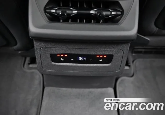 Audi A6 e-Tron — Фото автомобиля 16