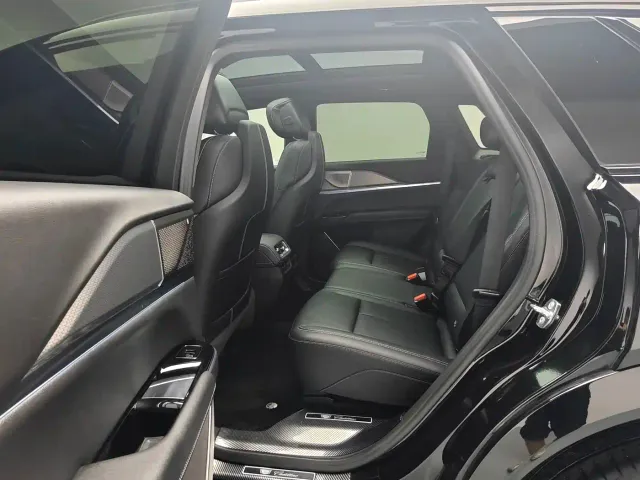 Cadillac XT5 — Фото автомобиля 11