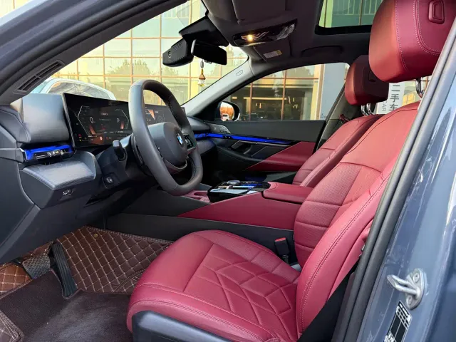 BMW 5 Series — Фото автомобиля 4