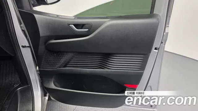 Hyundai Staria — Фото автомобиля 14