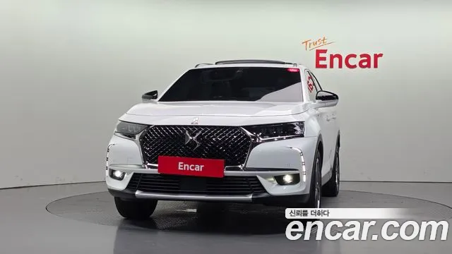 Citroen-DS DS7 — Фото автомобиля 3