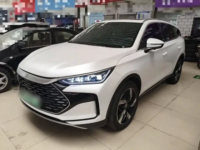 Фотография автомобиля — BYD Tang