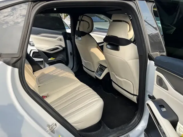 BYD Song L EV — Фото автомобиля 10
