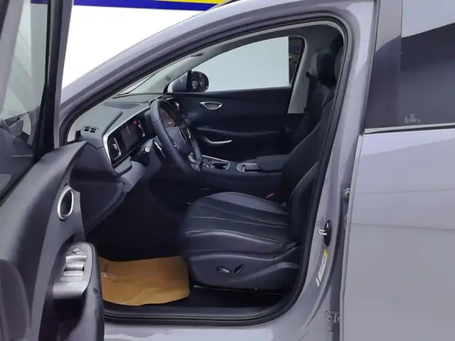 BYD Sealion 05 EV — Фото автомобиля 9