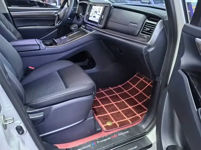 GAC Trumpchi M8 — Фото автомобиля 9