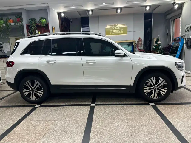 Mercedes-Benz GLB-Class — Фото автомобиля 11