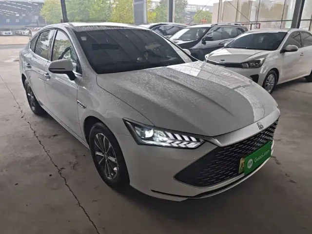 BYD Qin PLUS — Фото автомобиля 3