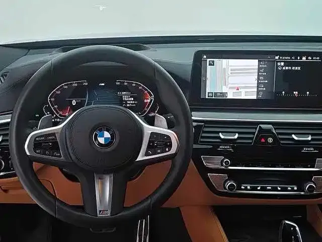 BMW 6 Series Gran Turismo — Фото автомобиля 14