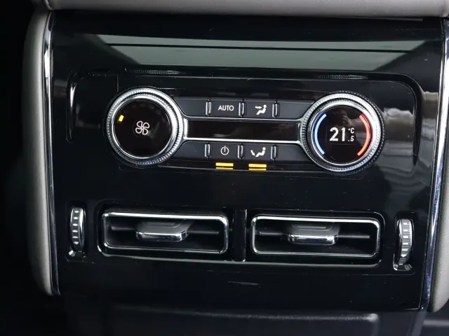 Lincoln Aviator 2024 3.0T V6 AWD Elegance 6-Seater — Фото автомобиля 11