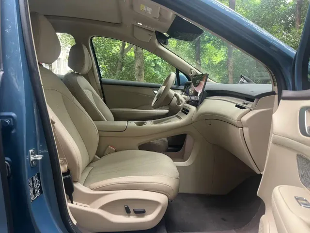 Shangjie SUV — Фото автомобиля 11