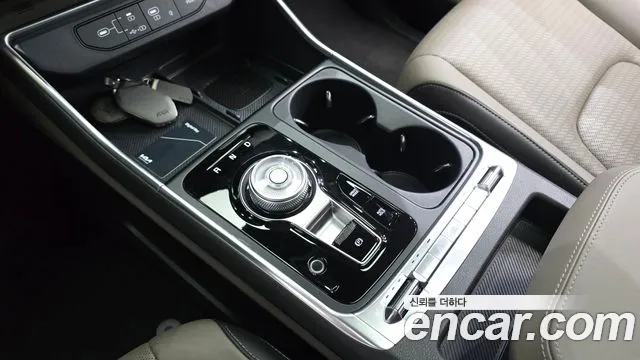 Kia Canival — Фото автомобиля 2