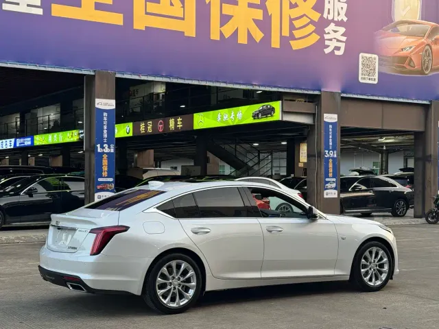 Cadillac CT5 — Фото автомобиля 18