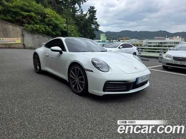 Фотография автомобиля — Porsche 911 992