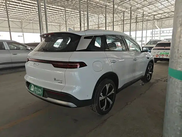 BYD Song Pro — Фото автомобиля 6