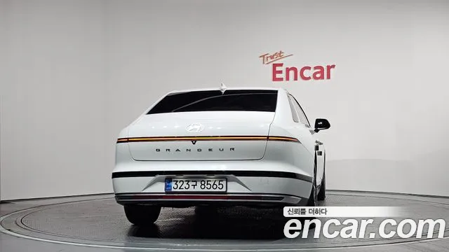 Hyundai Grandeur Grandeur (GN7) 3.5 LPG 2WD (Такси) — Фото автомобиля 4