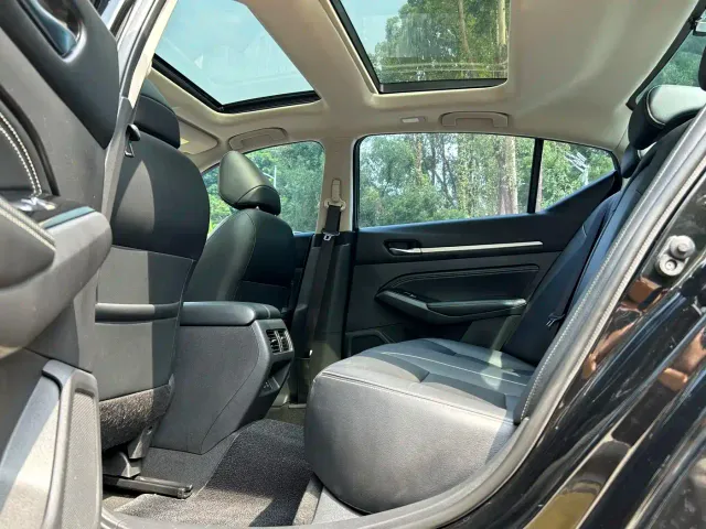 Nissan Teana — Фото автомобиля 9