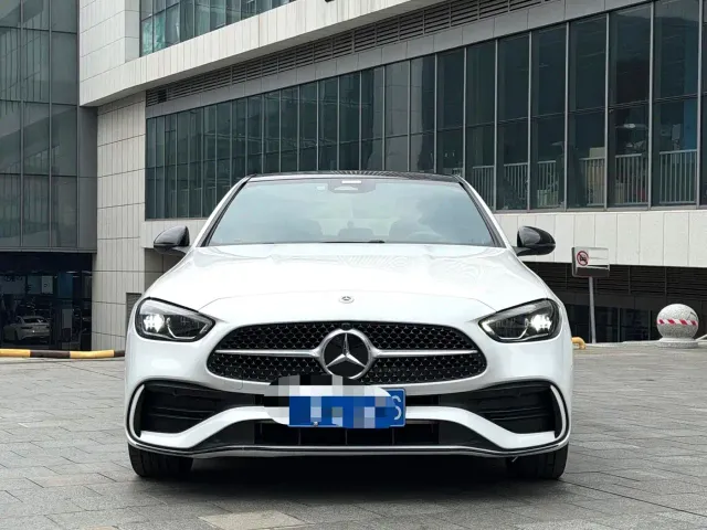 Mercedes-Benz C-Class — Фото автомобиля 2