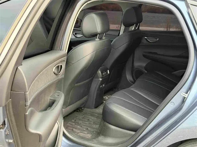 BYD Seal 05 DM-i — Фото автомобиля 8