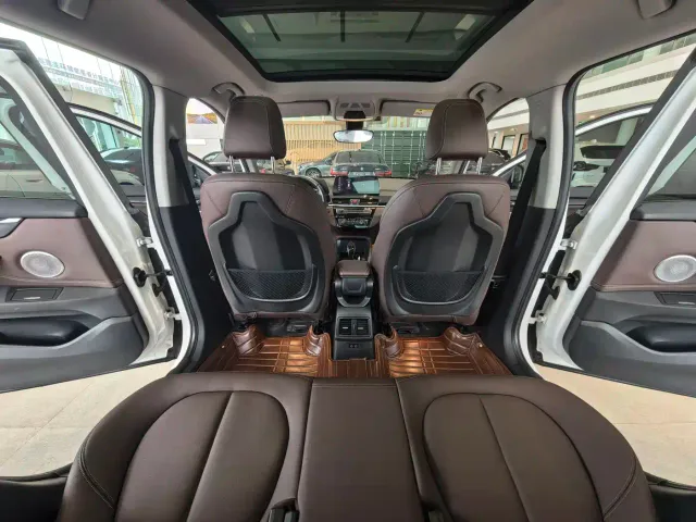 BMW X1 — Фото автомобиля 19