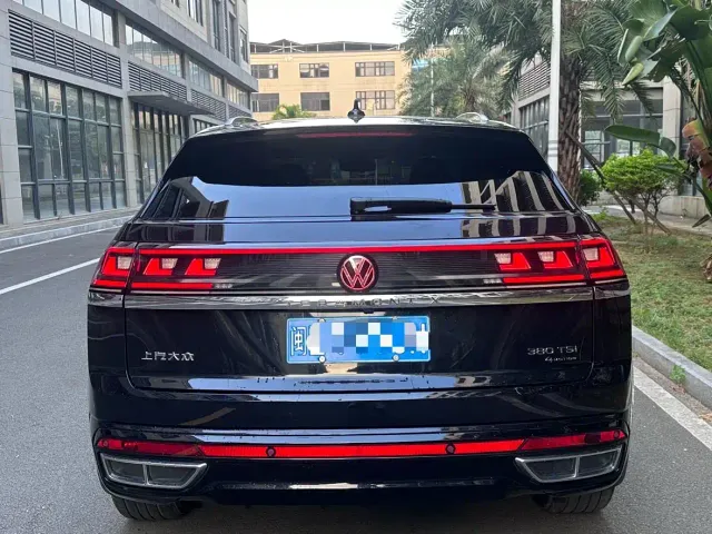 Volkswagen Teramont — Фото автомобиля 10