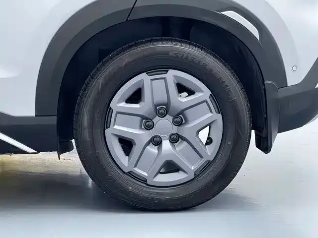 BYD Yuan UP — Фото автомобиля 16